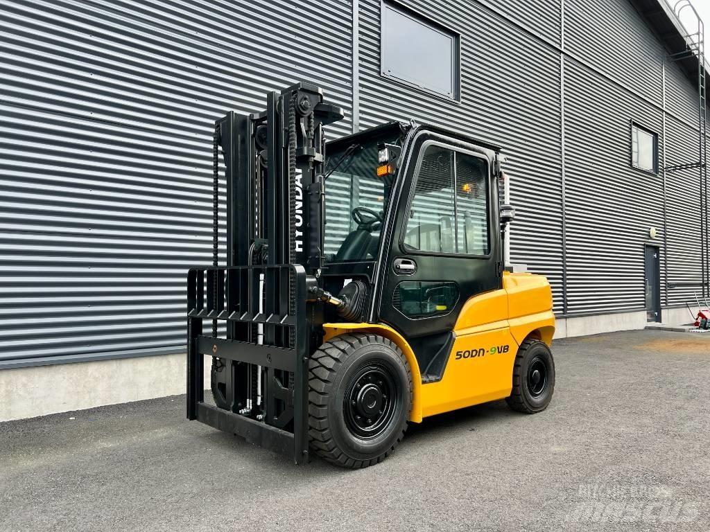 Hyundai 50DN-9VB Дизельные погрузчики
