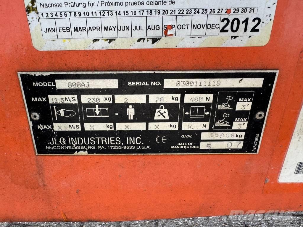 JLG 800 AJ Коленчатые подъемники