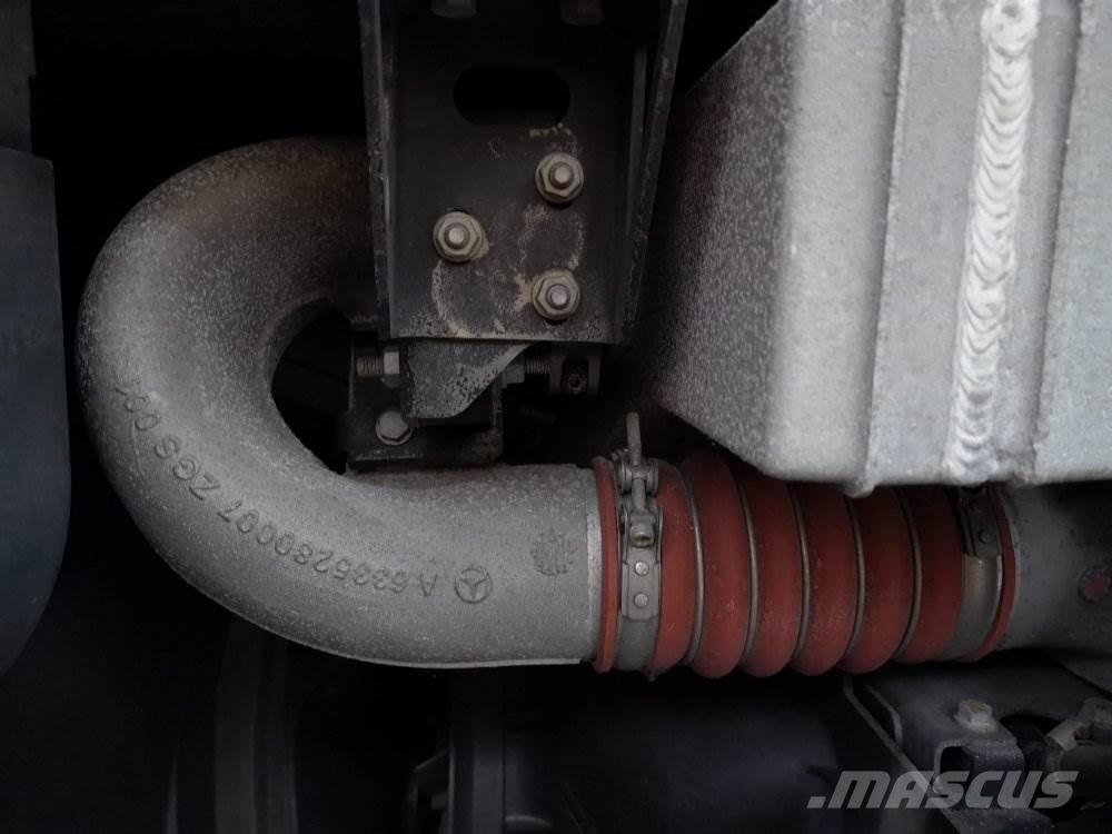  TRUBKA Z INTERCOOLERU Коммерческий транспорт - Другие