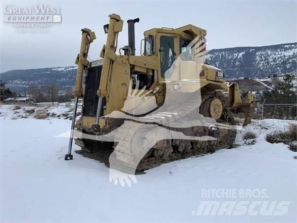 CAT D9N Гусеничные бульдозеры