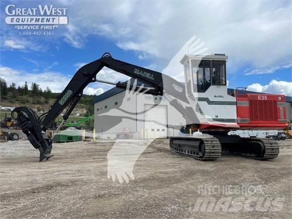 Madill 3800C Лесопогрузчик