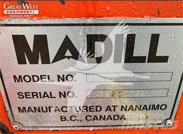 Madill T2250C Валочно-пакетирующие машины
