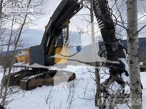 Volvo EC240BFX Лесопогрузчик