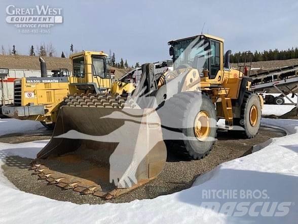 Volvo L220G Фронтальные погрузчики