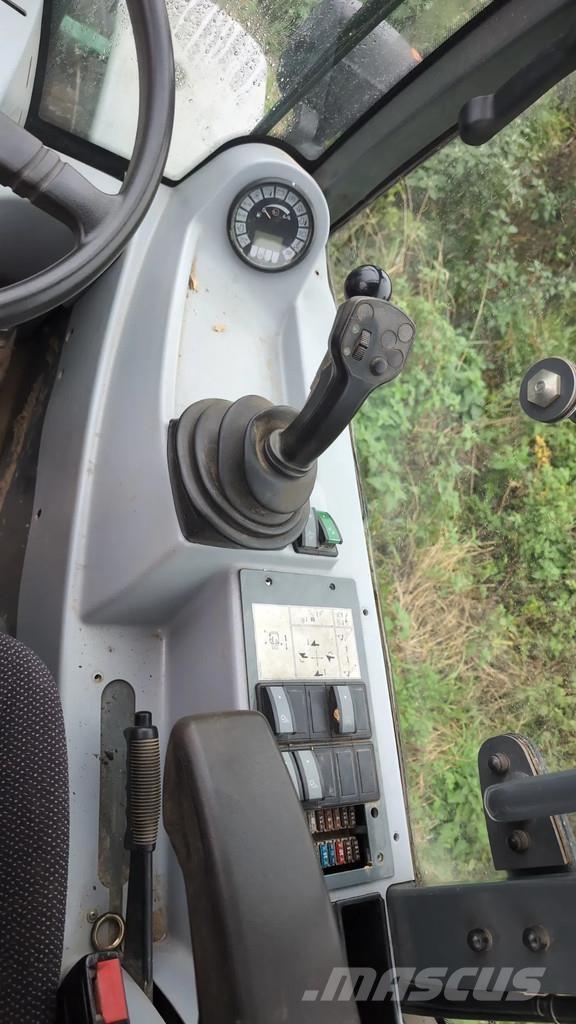 Kramer 750 Фронтальные погрузчики