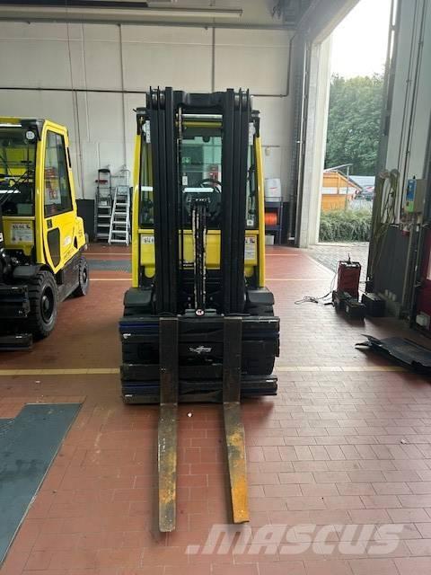 Hyster H2.5FT Дизельные погрузчики