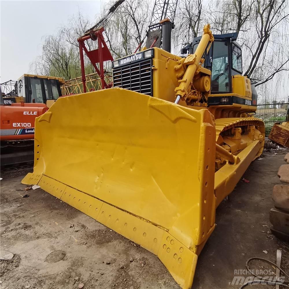 Komatsu d155a-2 Гусеничные бульдозеры