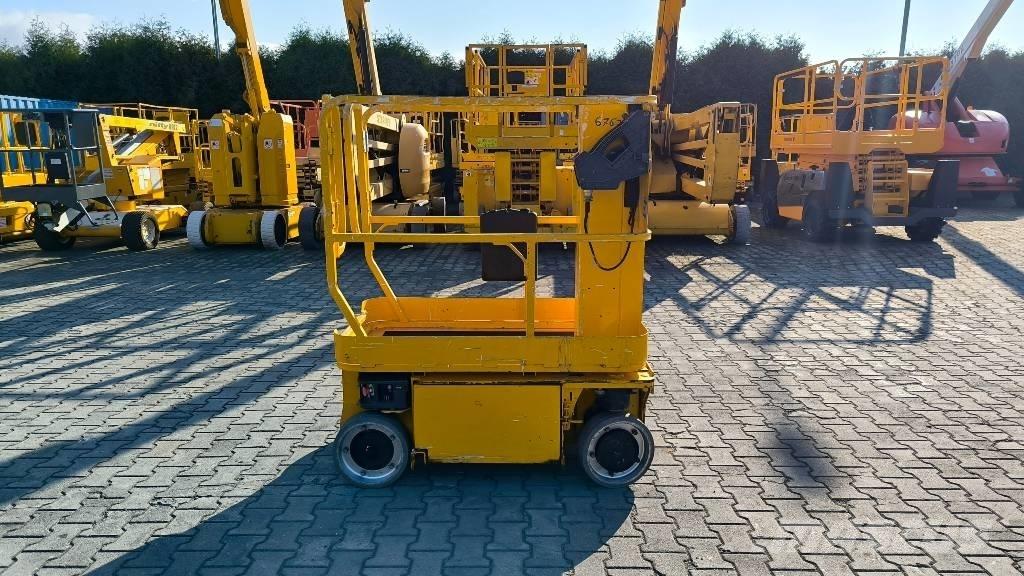 JLG 1230 ES Вертикальные мачтовые подъемники
