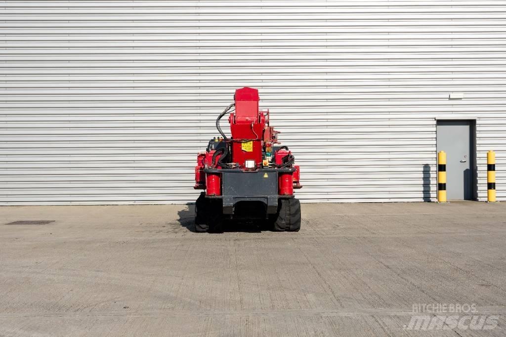 Unic URW 706 Мини-краны