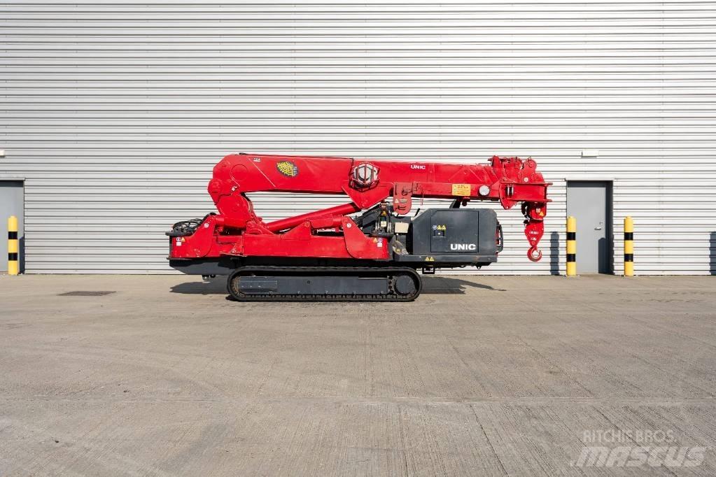 Unic URW 706 Мини-краны
