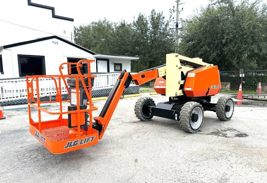 JLG 340 AJ Коленчатые подъемники