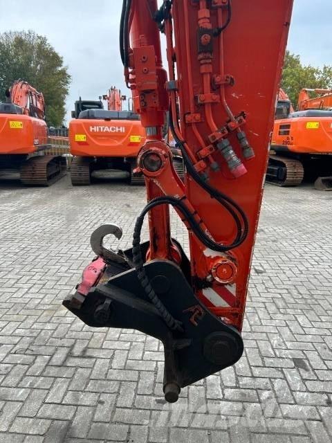 Hitachi ZX 170 W-3 Колёсные экскаваторы