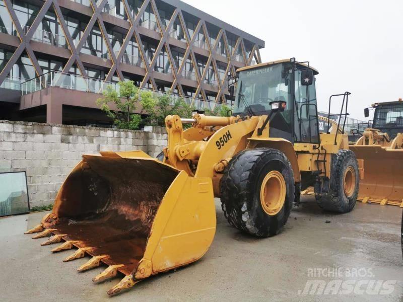 CAT 950h Фронтальные погрузчики