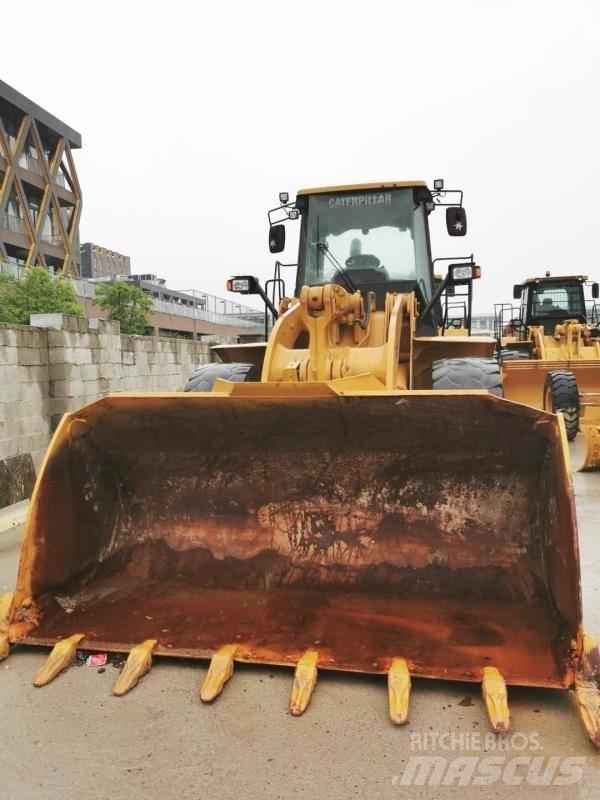 CAT 950h Фронтальные погрузчики