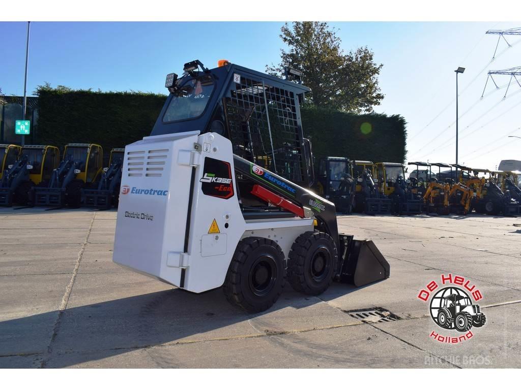 Eurotrac SK35E Фронтальные погрузчики