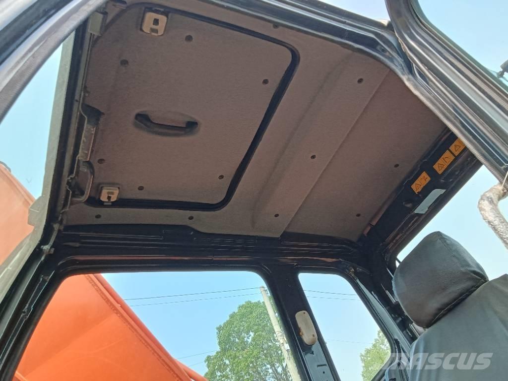Hitachi ZX 160 Гусеничные экскаваторы