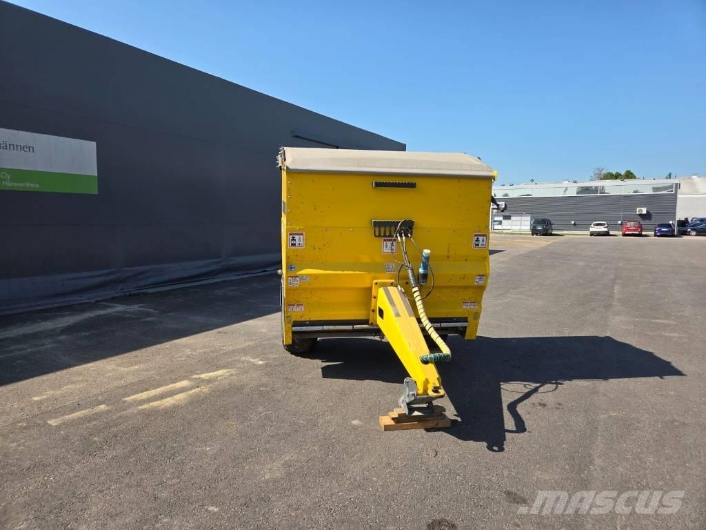 Vama TH3000L Пескоразбрасыватели