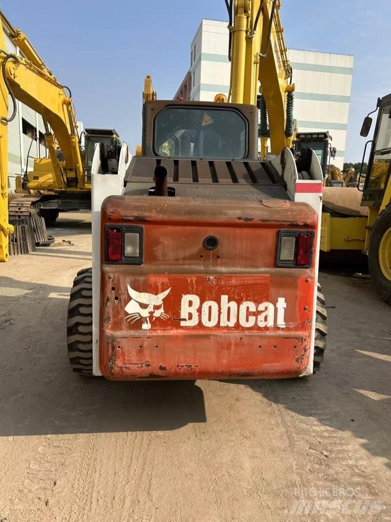 Bobcat S 220 Мини-погрузчики