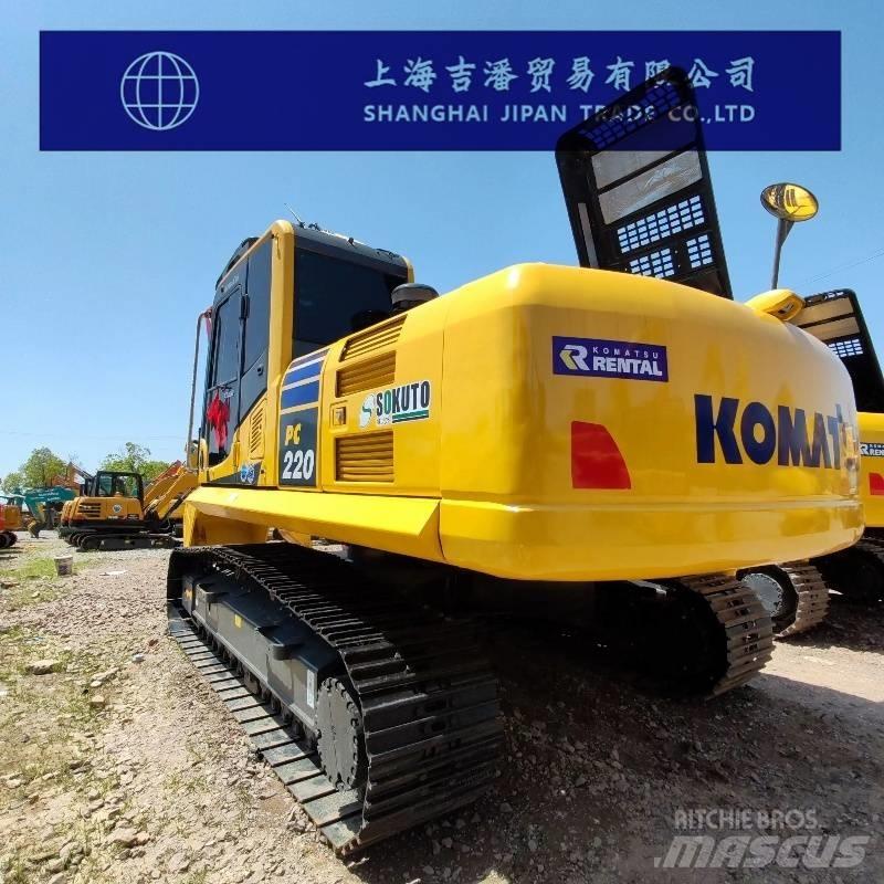 Komatsu PC 220 Гусеничные экскаваторы