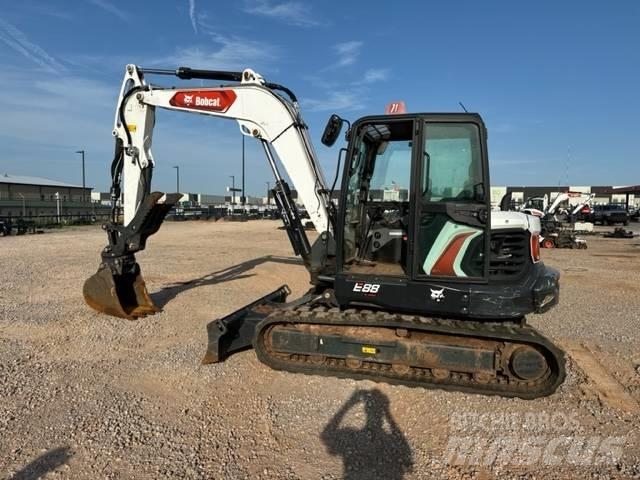 Bobcat E 88 Мини-экскаваторы