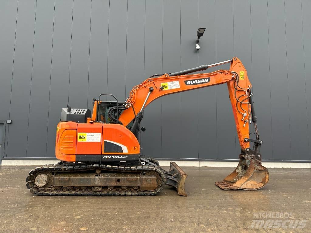 Doosan DX 140 LCR-5 Гусеничные экскаваторы
