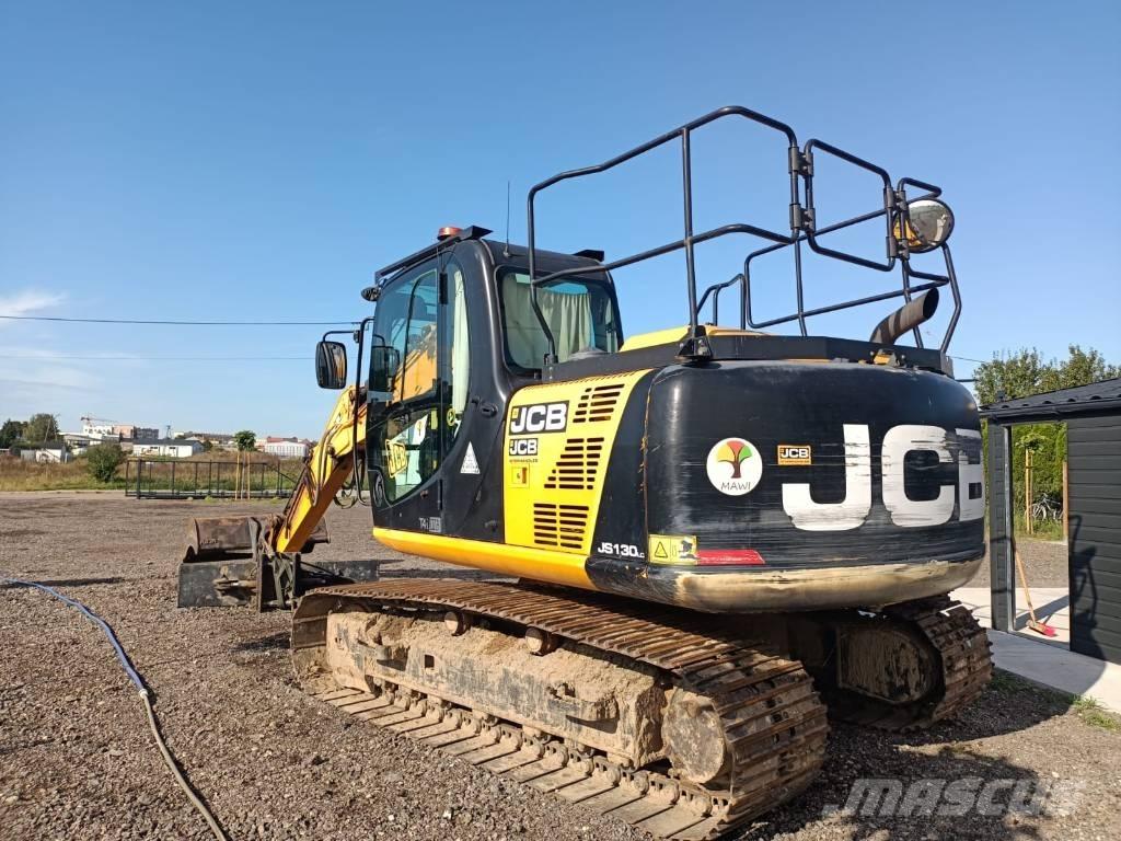 JCB JS 130 Гусеничные экскаваторы