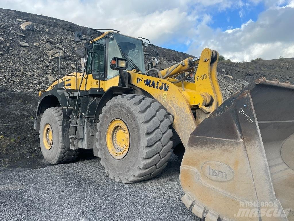 Komatsu WA500 Фронтальные погрузчики