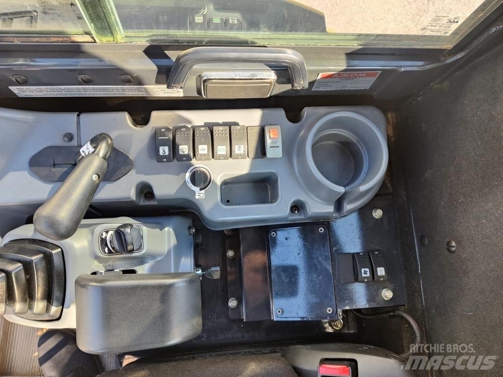 Yanmar ViO33-6 Мини-экскаваторы