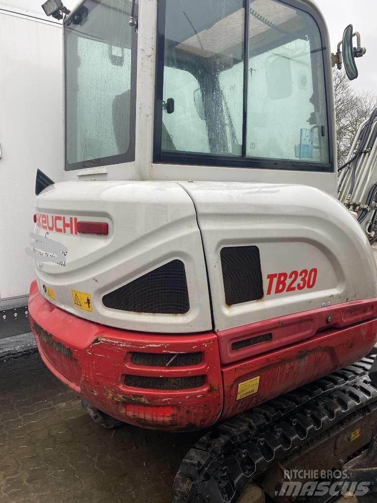 Takeuchi TB 230 Мини-экскаваторы