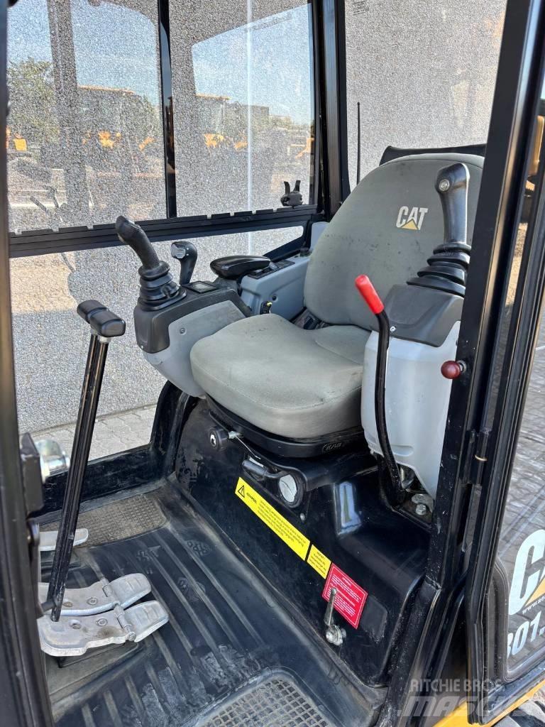 CAT 301.7 D Мини-экскаваторы