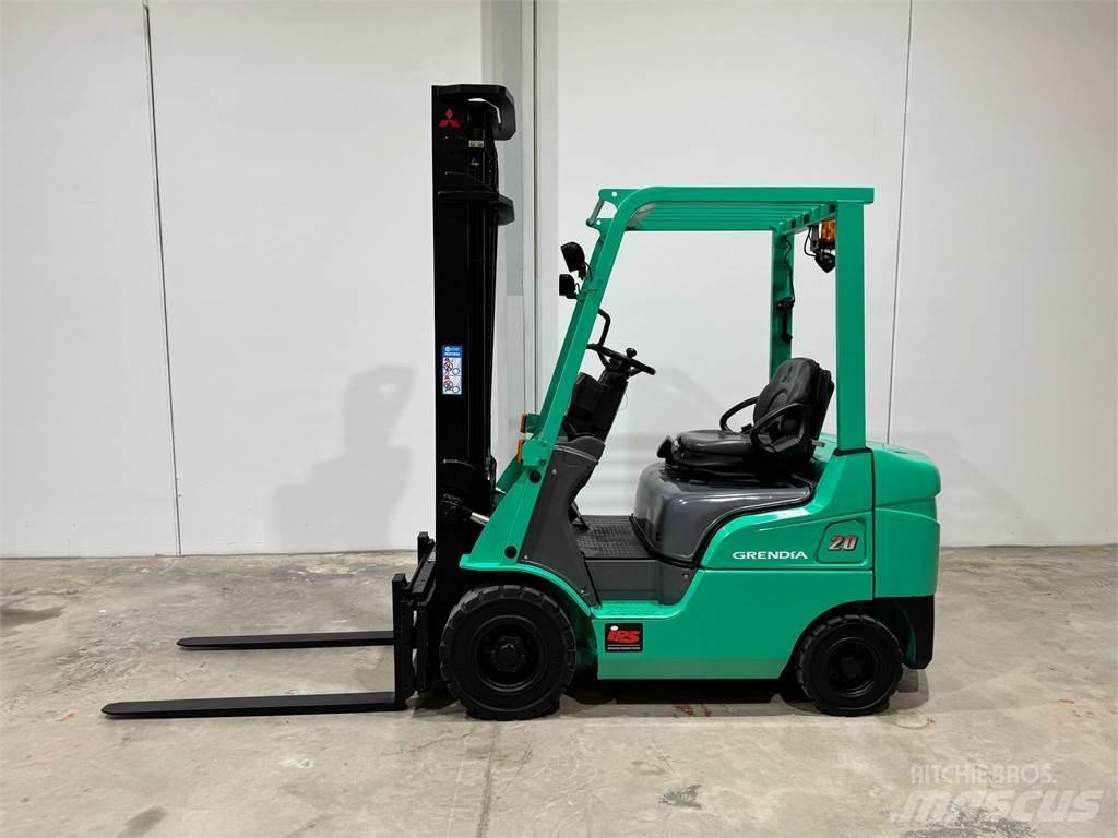 Mitsubishi FD20NT Дизельные погрузчики