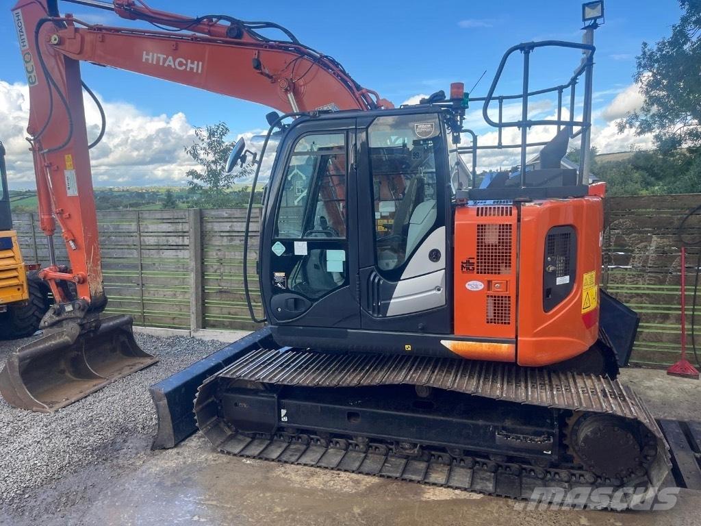 Hitachi ZX 135 US-6 Гусеничные экскаваторы