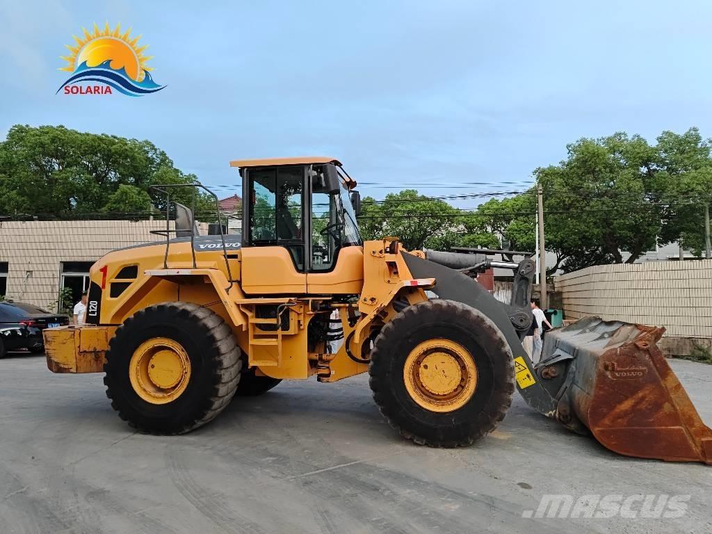 Volvo L 120 Фронтальные погрузчики