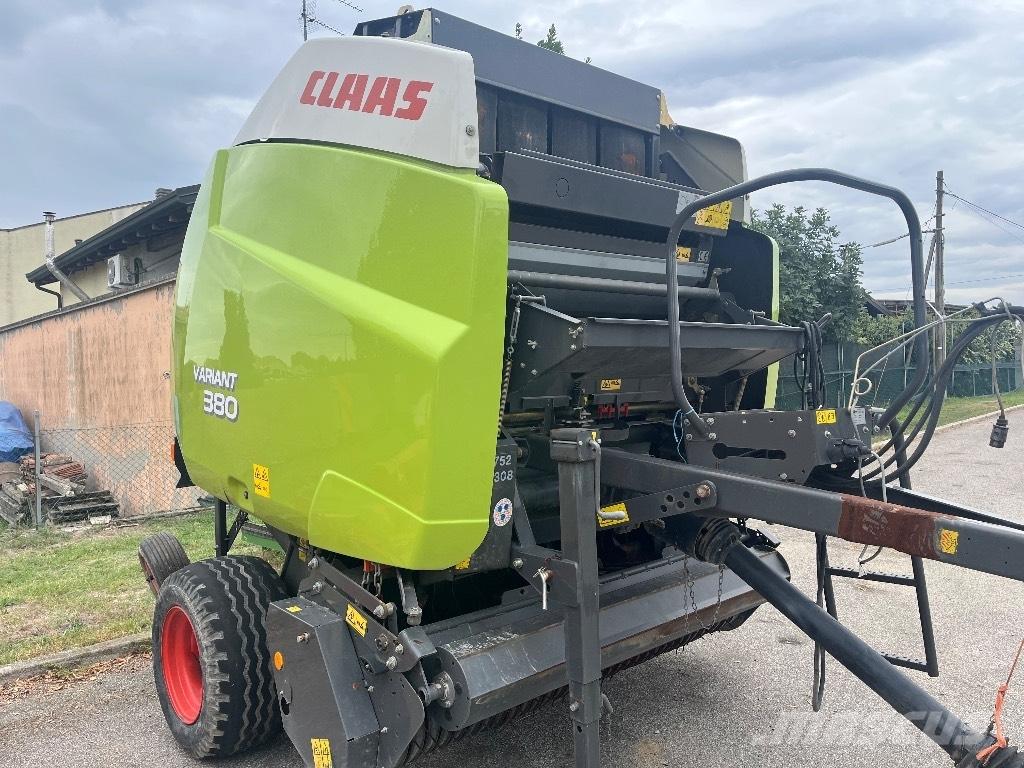 CLAAS Variant 380 Рулонные пресс-подборщики