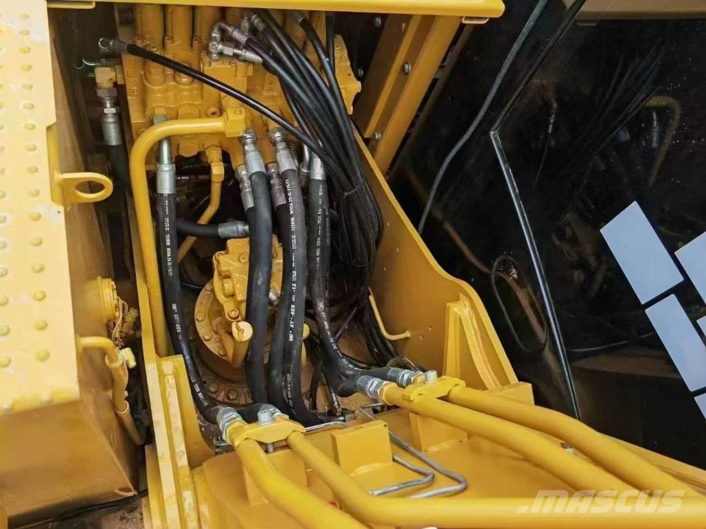 CAT 313GC Гусеничные экскаваторы