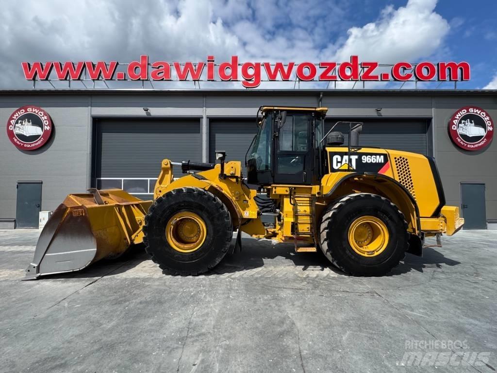 CAT 966 M Фронтальные погрузчики
