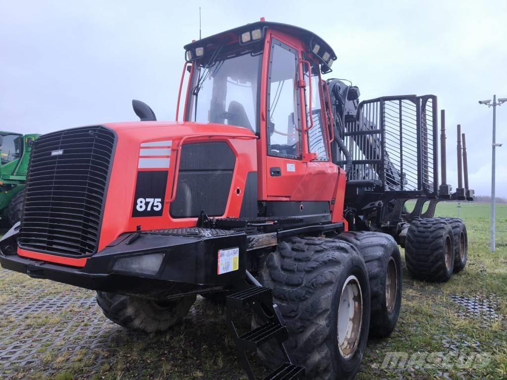 Komatsu 875 Форвардеры