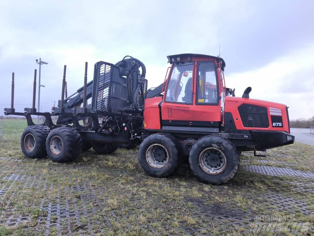 Komatsu 875 Форвардеры