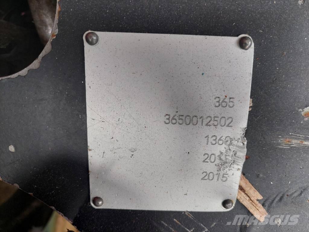 Komatsu 365.1 Харвестерные головки