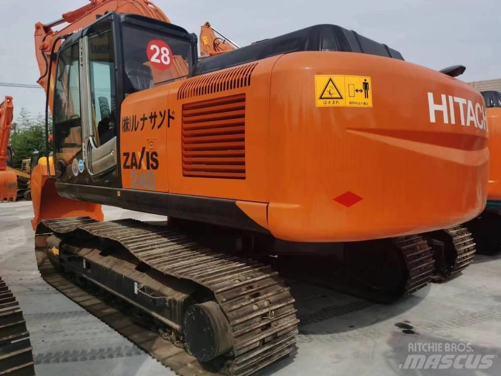 Hitachi ZX 240 Гусеничные экскаваторы