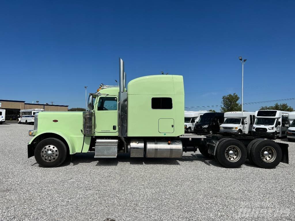 Peterbilt 389 Седельные тягачи
