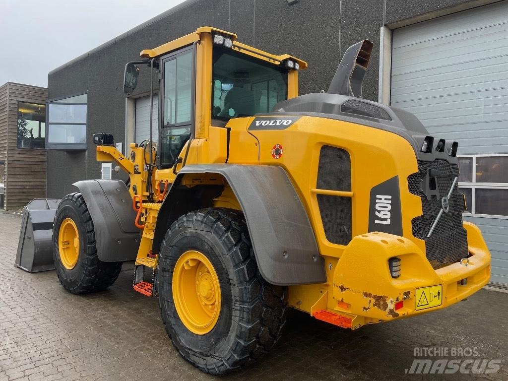 Volvo L60H Фронтальные погрузчики
