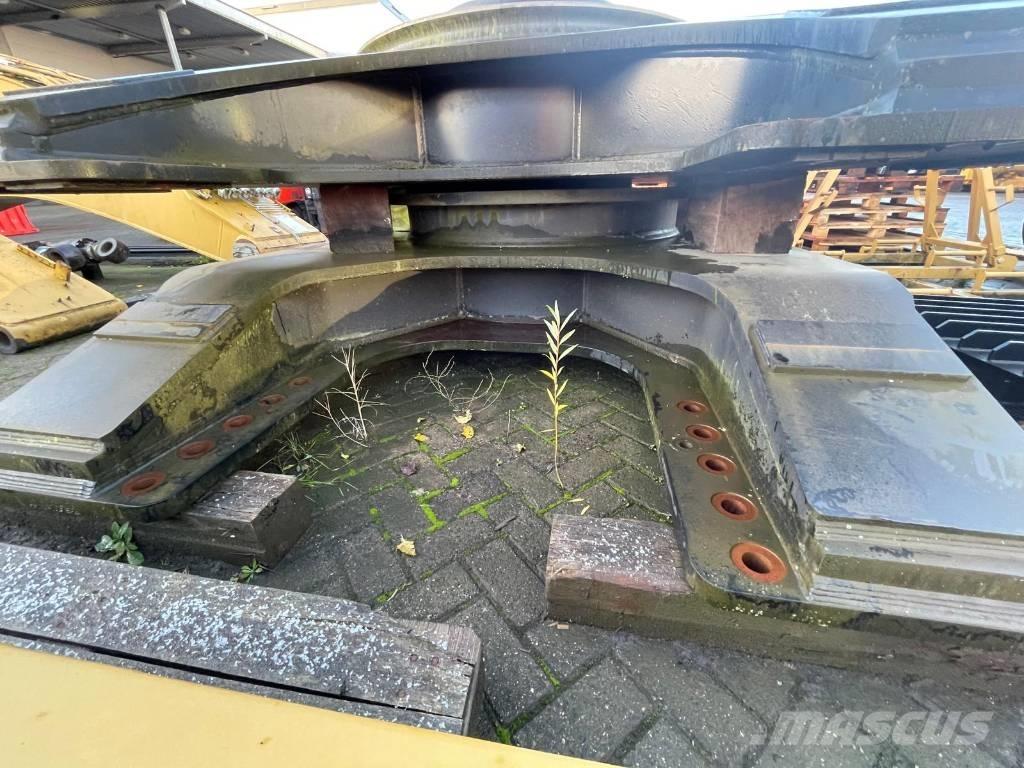 CAT 352 F Ходовая часть и подвеска