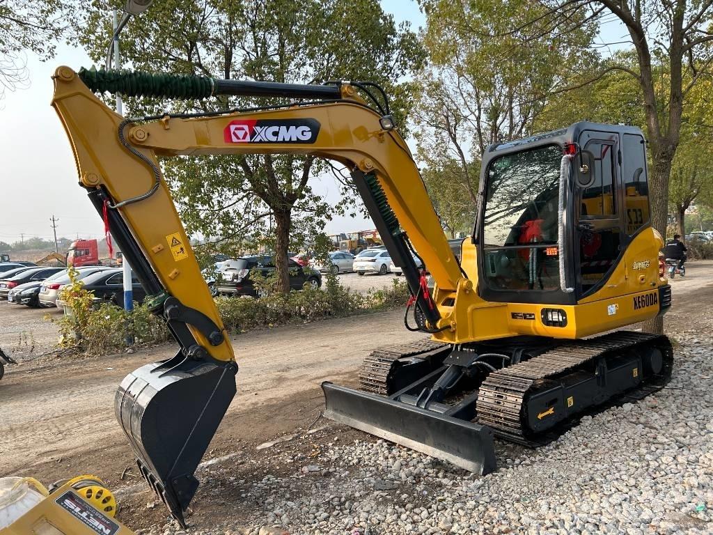 XCMG XE60DA Малые экскаваторы 7т-12т