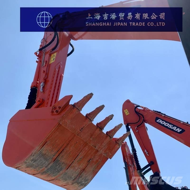 Doosan DX 300 Гусеничные экскаваторы