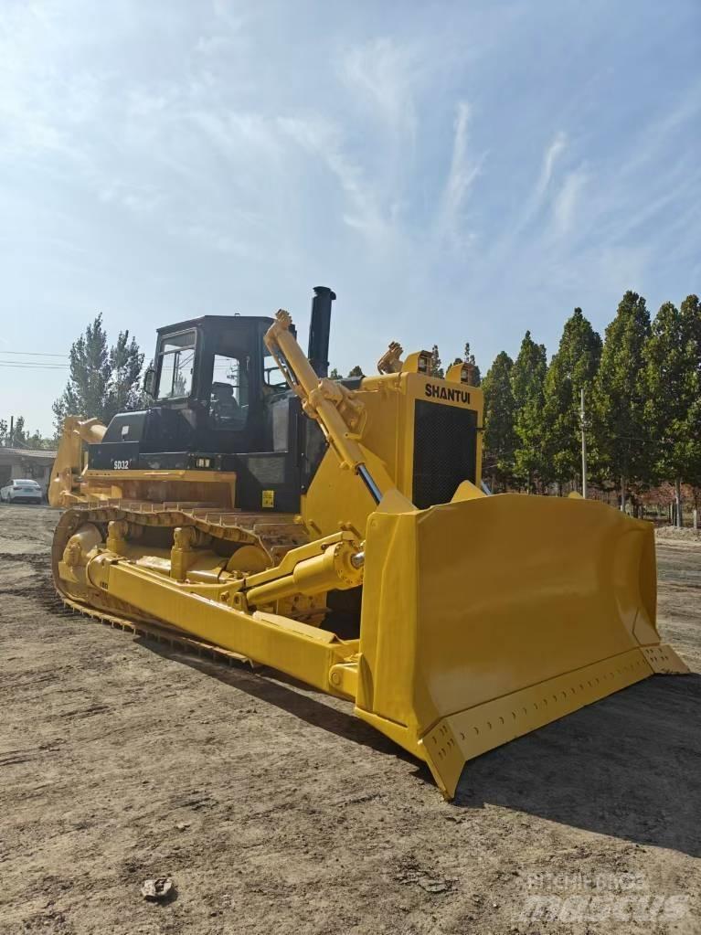 Shantui SD 32 Гусеничные бульдозеры