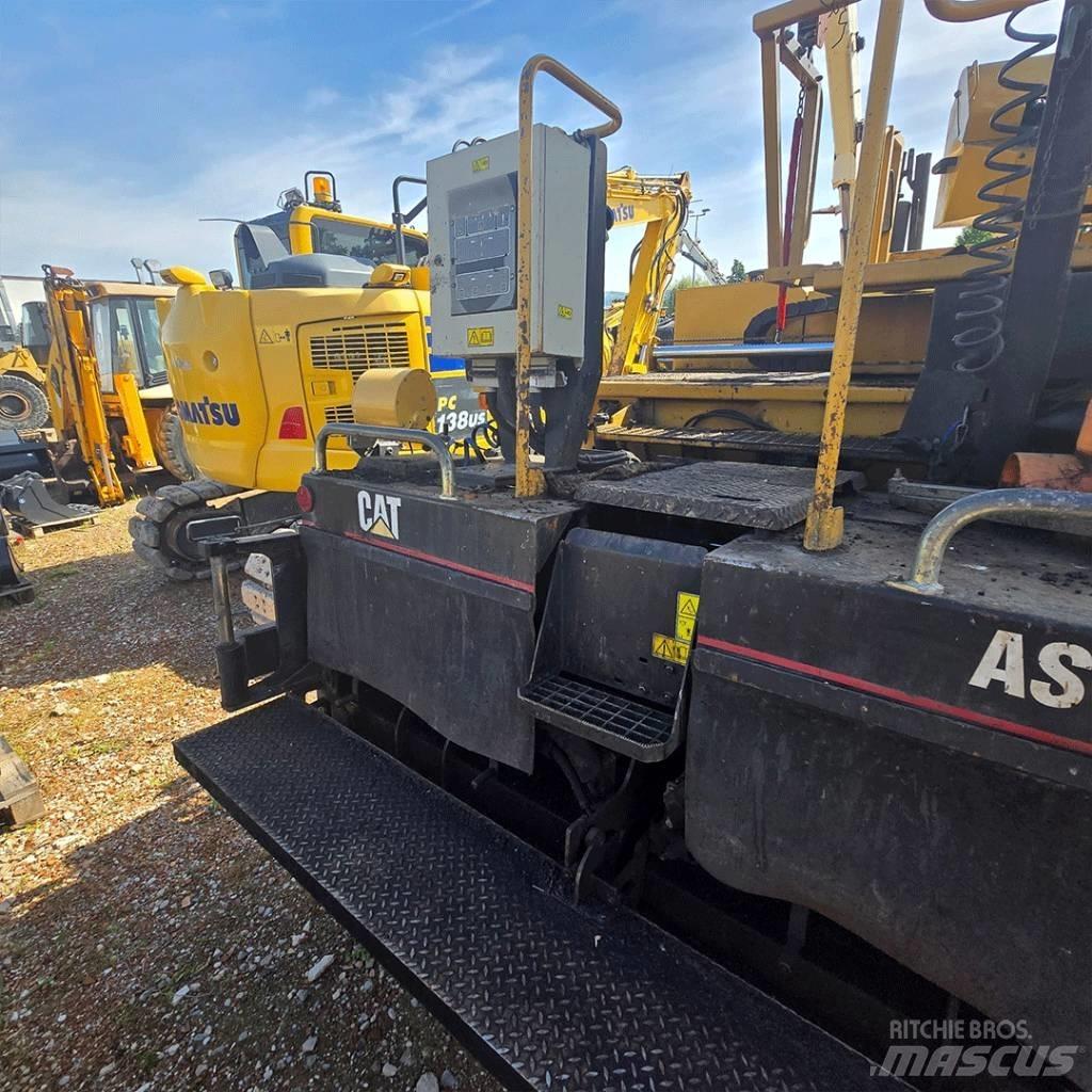 CAT AP 600 Асфальтоукладчики
