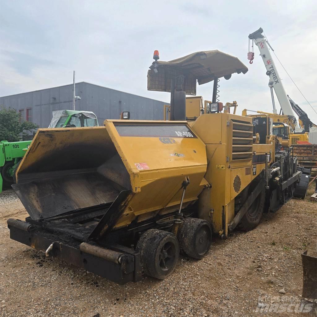 CAT AP 600 Асфальтоукладчики