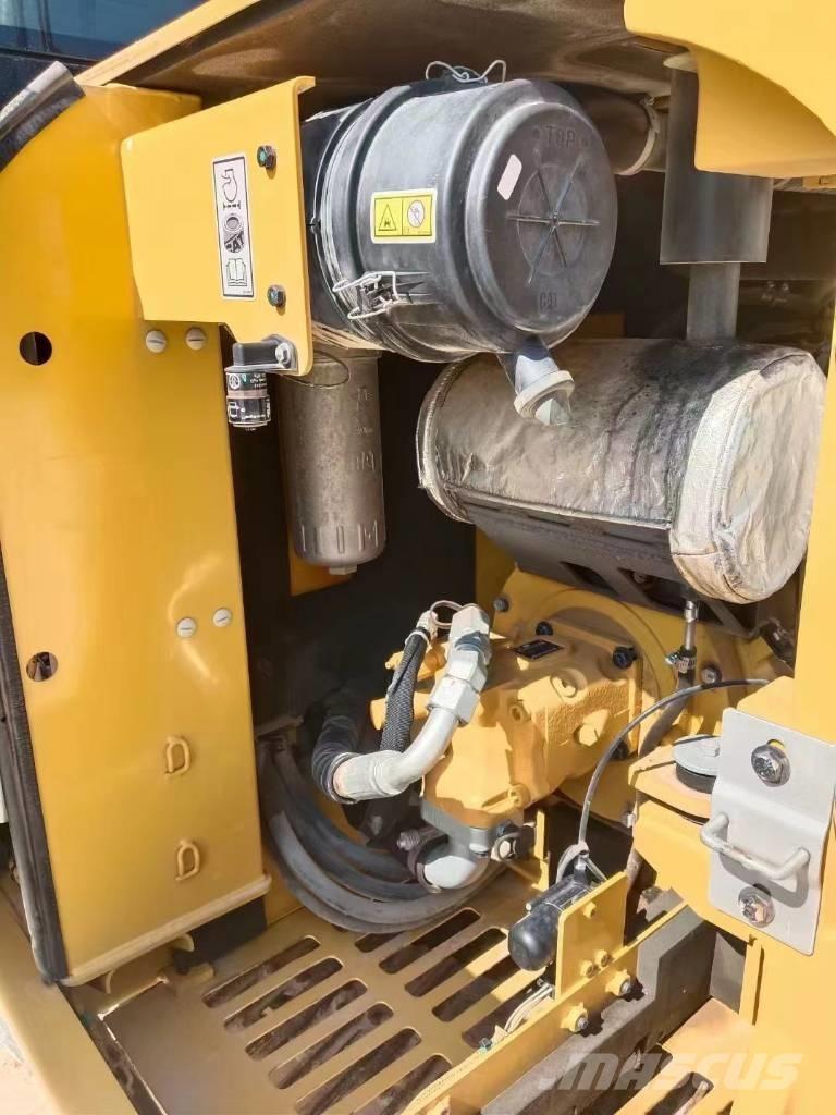 CAT 305.5 E2 Мини-экскаваторы