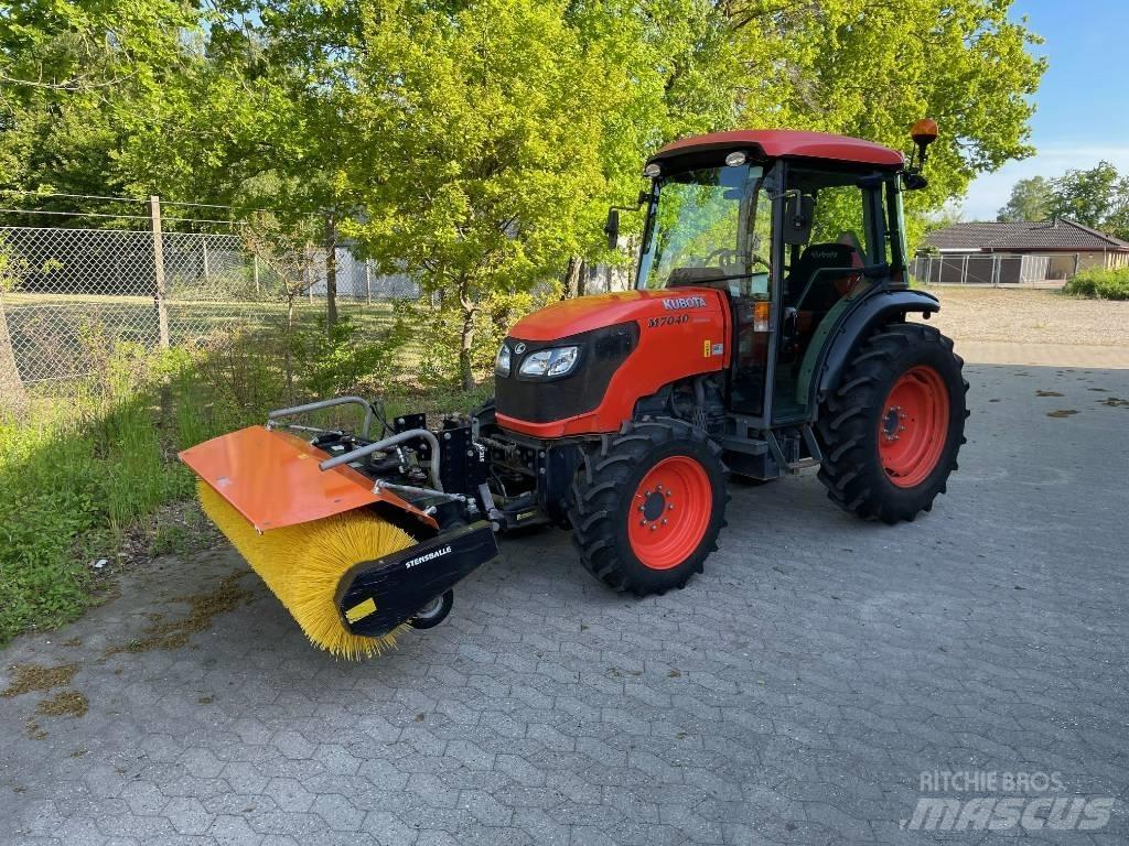 Kubota M 7040 Трактора